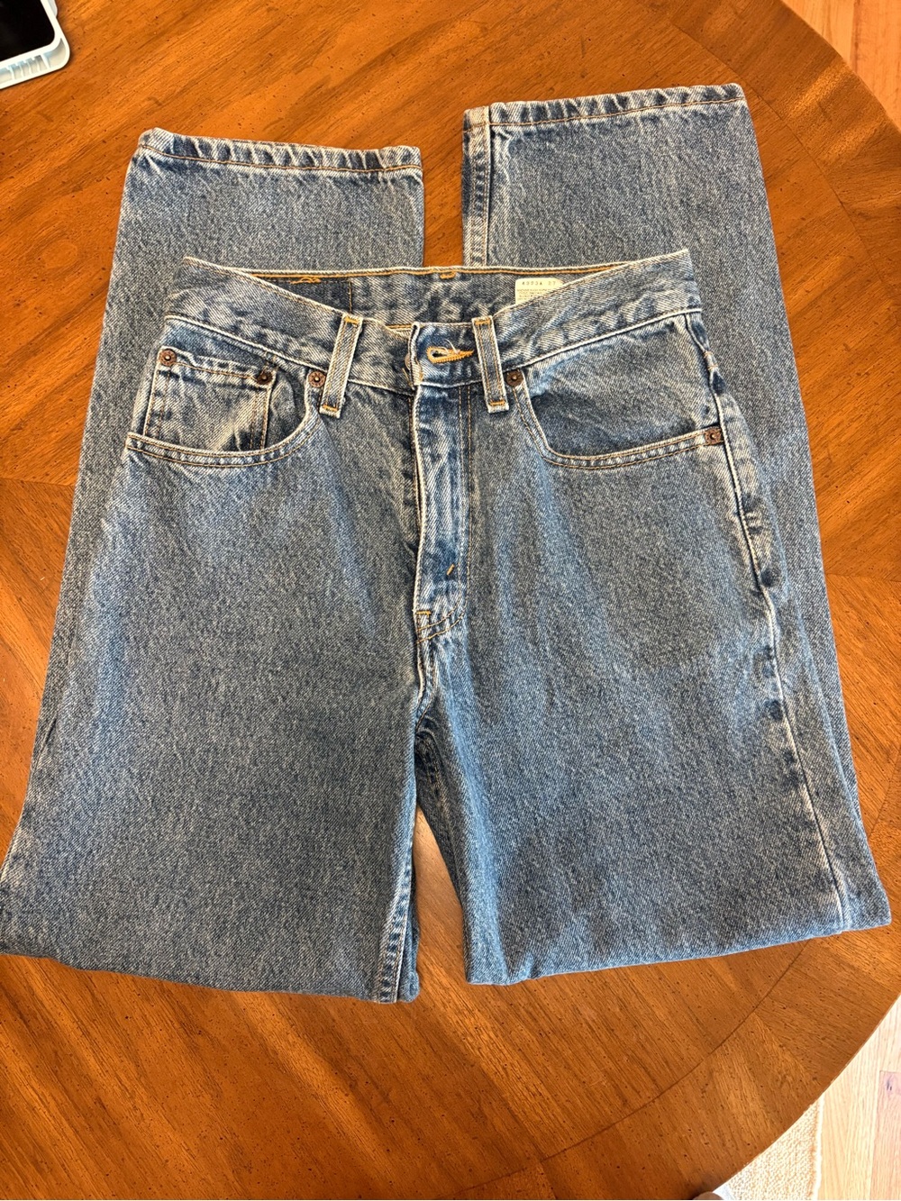 Vintage Levi's Men’s Light Blue Straight-Leg Jeans- 550 (1990s)